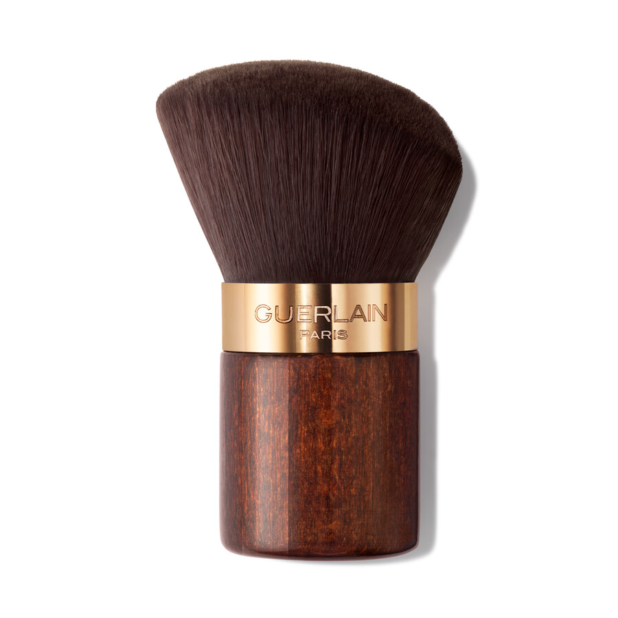 terracotta light ⋅ kabuki powder brush ⋅ guerlain