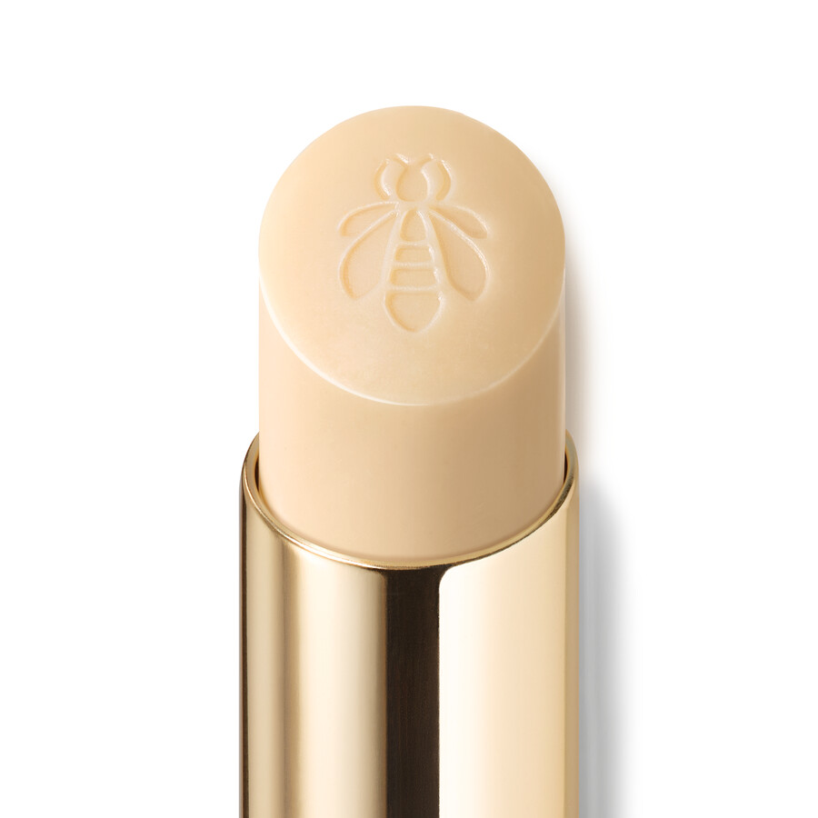 kisskiss bee lift ⋅ beautifying lip care primer 95 natural origin ⋅ guerlain